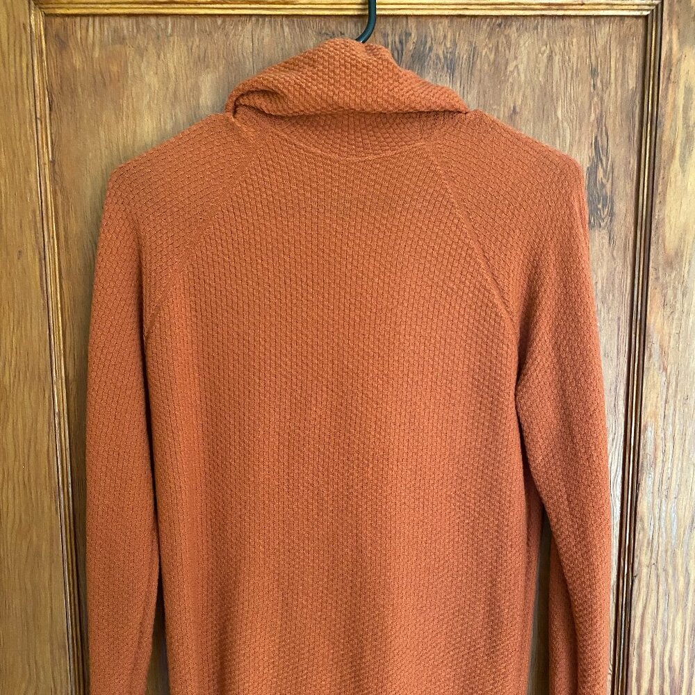 Patagonia Men's Small Capilene Air Hoodie. Orange